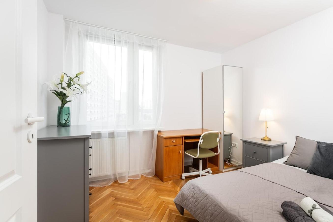 Spiceberry City Center, 3 Rooms, Ac Lägenhet